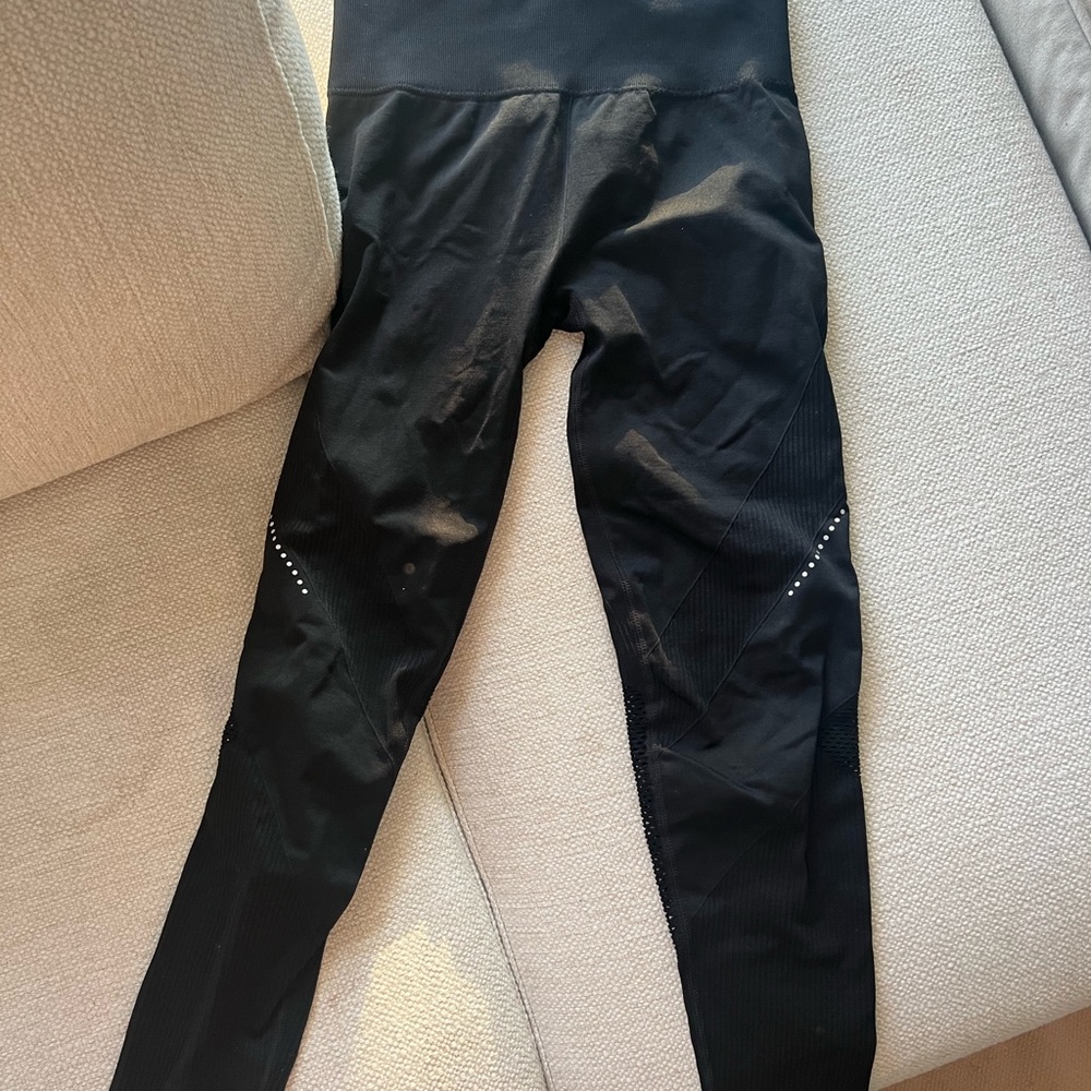 H&M Black Leggings